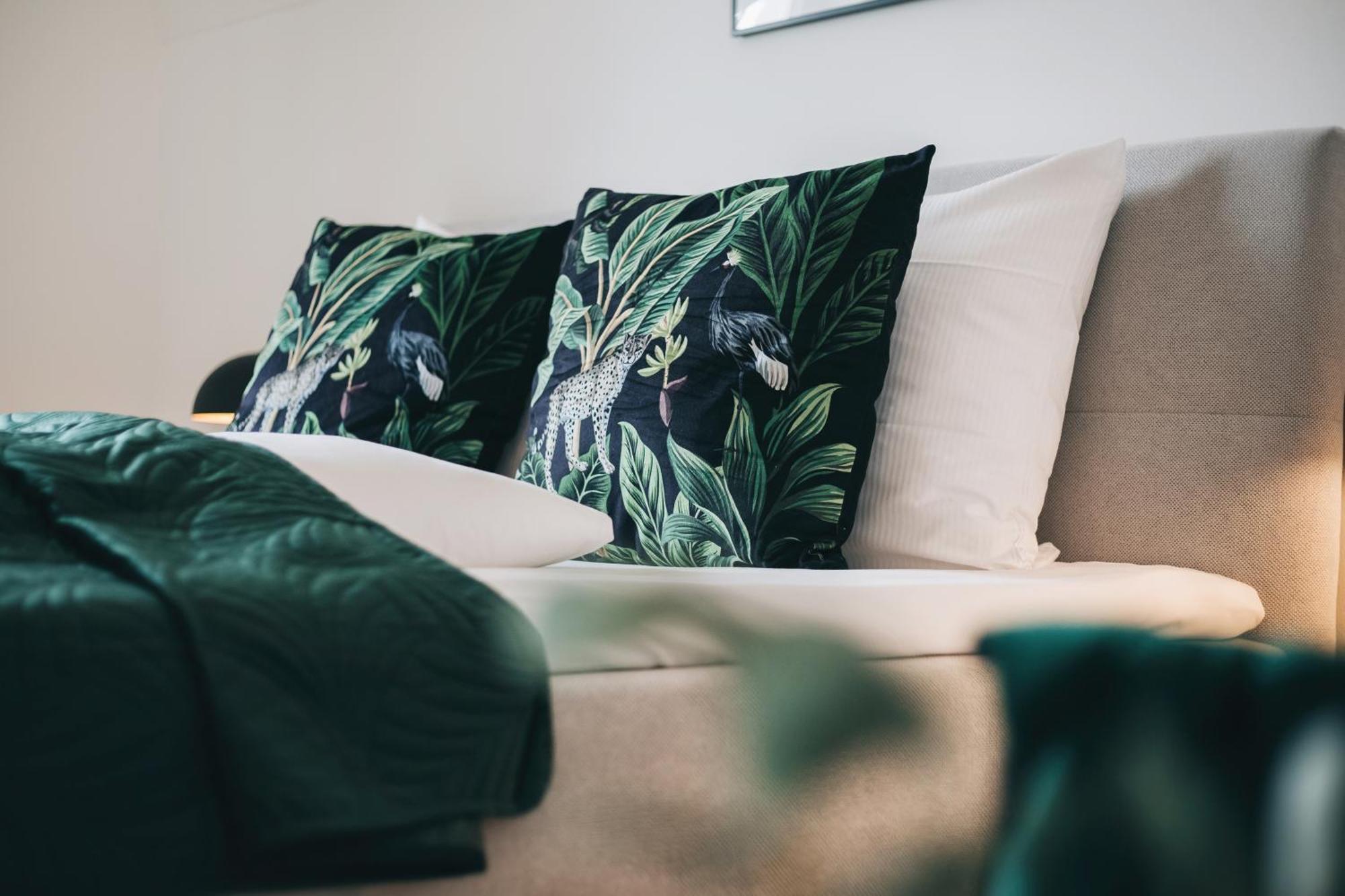 Oasis Appart - Wohnen In Dresden - Netflix - Tiefgarage - Dachterrasse Exterior foto